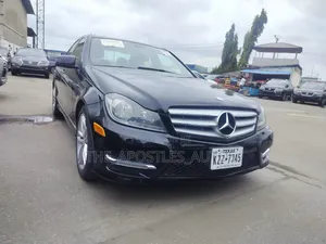 Mercedes-Benz C300 2013 Black