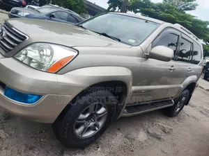 Lexus GX 470 2007 Gold
