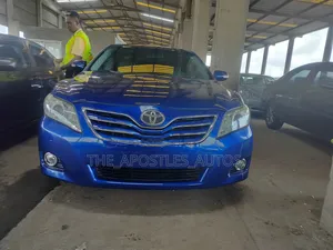 Toyota Camry 2010 Blue