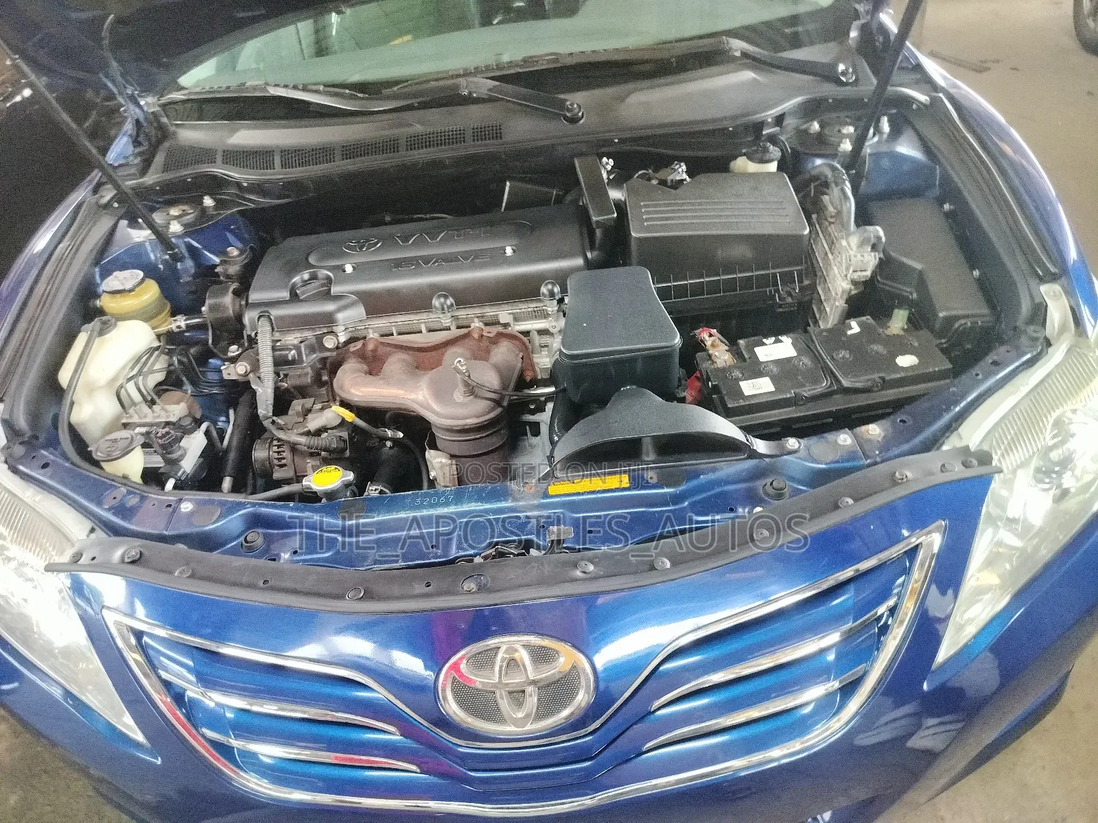 Toyota Camry 2010 Blue
