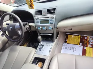 Toyota Camry 2008 Gold