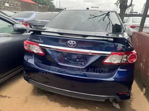 Toyota Corolla 2013 Blue