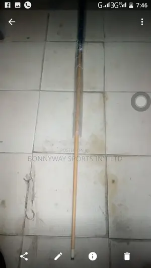 Get Ur Snooker Playing Tachable Nd Straight Sticks
