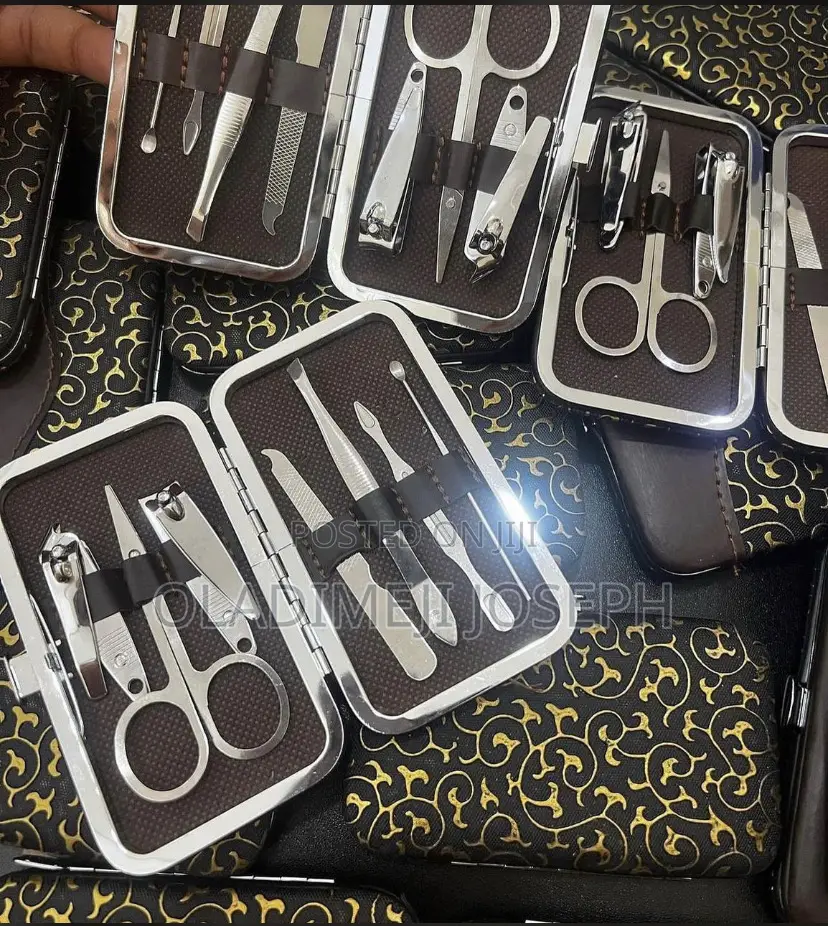 Leather Porch Nail Cutter