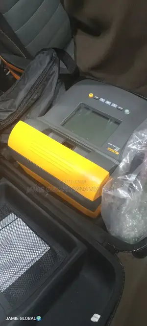 Fluke 1555 Insulation Tester