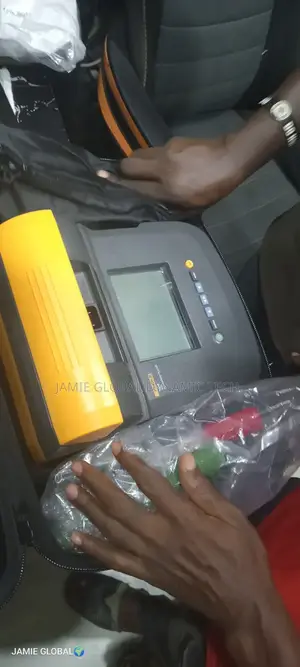 Fluke 1555 Insulation Tester