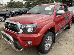 Toyota Tacoma 2013 Red