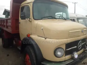 Benz 911 Tipper