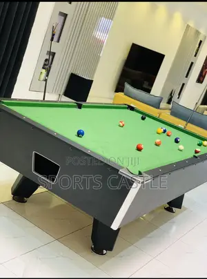 Mabel Coin Snooker Board