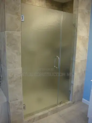 Shower Cubicles Elem