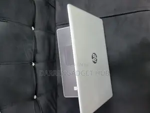 Laptop HP 17-3000 8GB Intel Core I3 HDD 1T