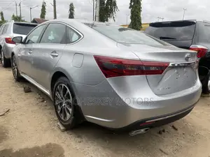 Toyota Avalon 2016 Silver