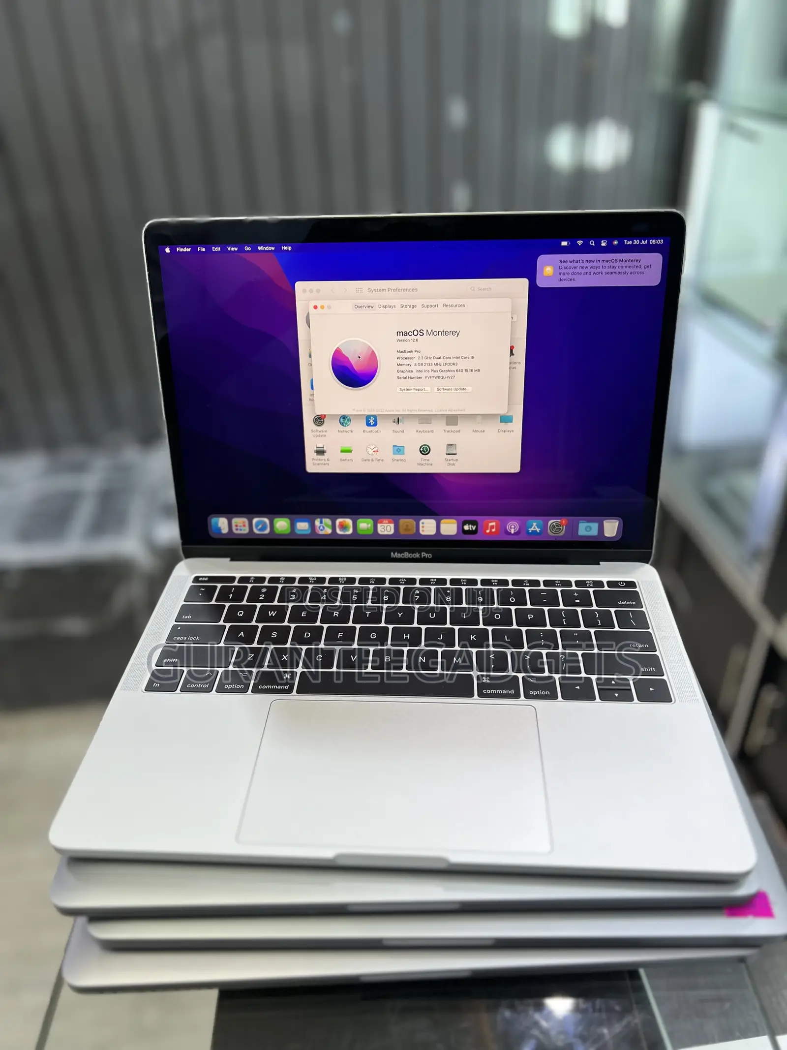 Laptop Apple MacBook Pro 2017 8GB Intel Core i5 SSD 256GB