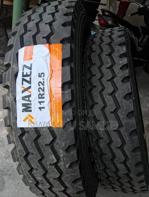 11R22.5 Maxzez Tyre