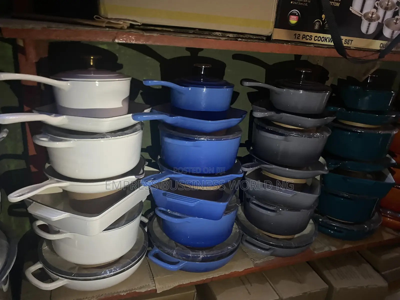 7 Pieces Iron Cast Cookware Set