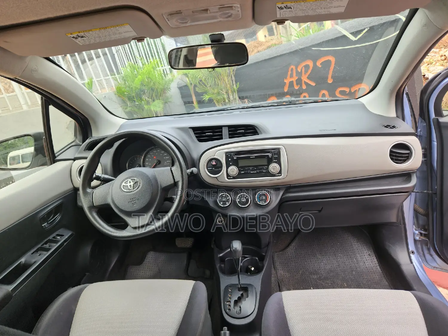 Toyota Yaris 2013 Blue