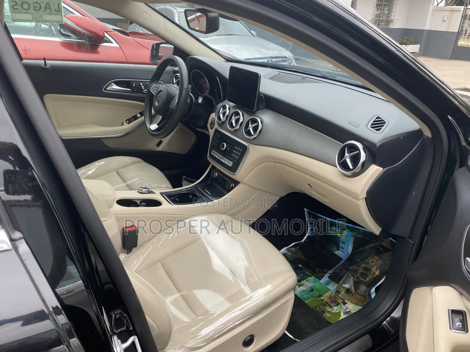 Mercedes-Benz GLA-Class 2017 Black