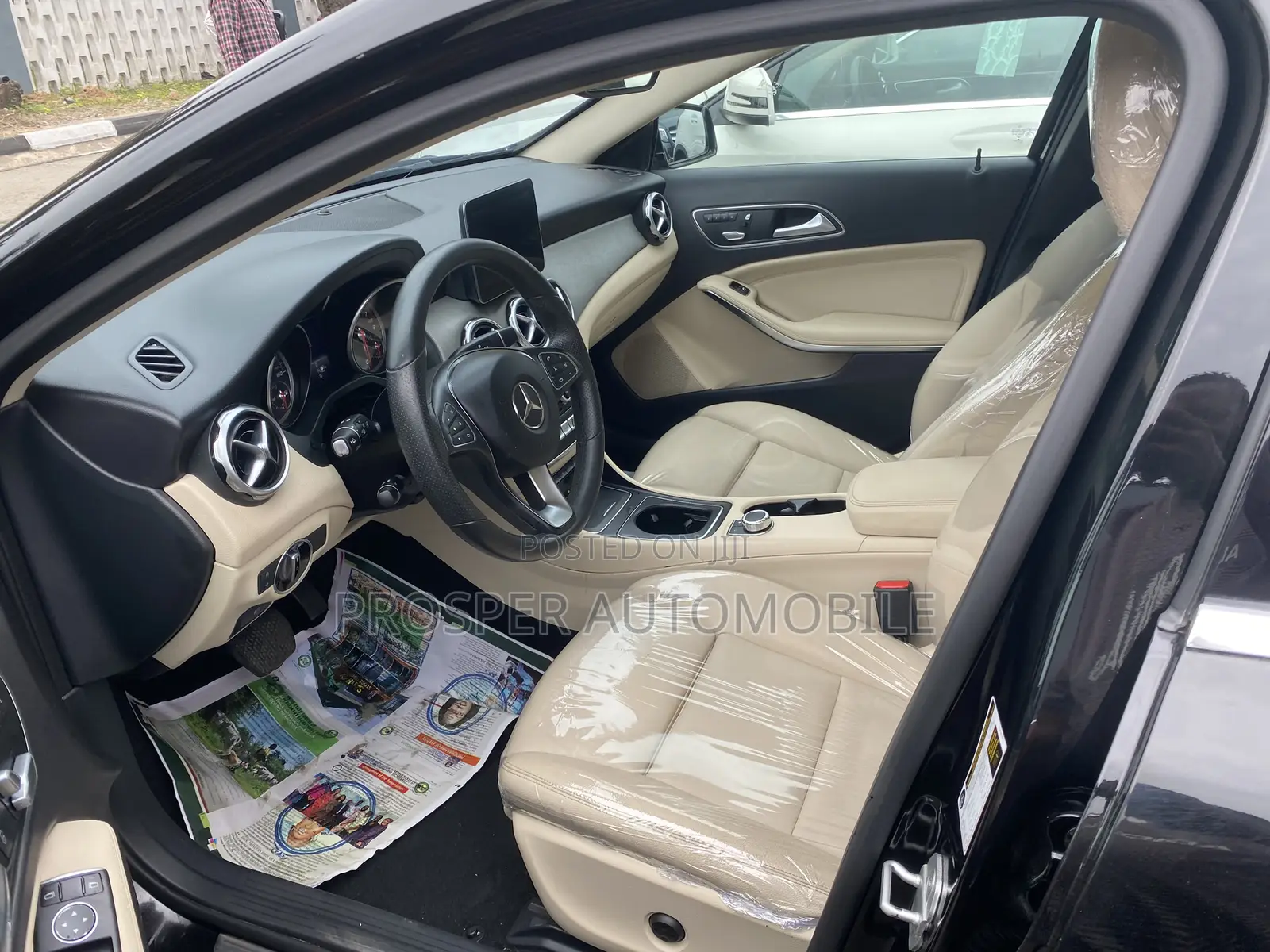 Mercedes-Benz GLA-Class 2017 Black