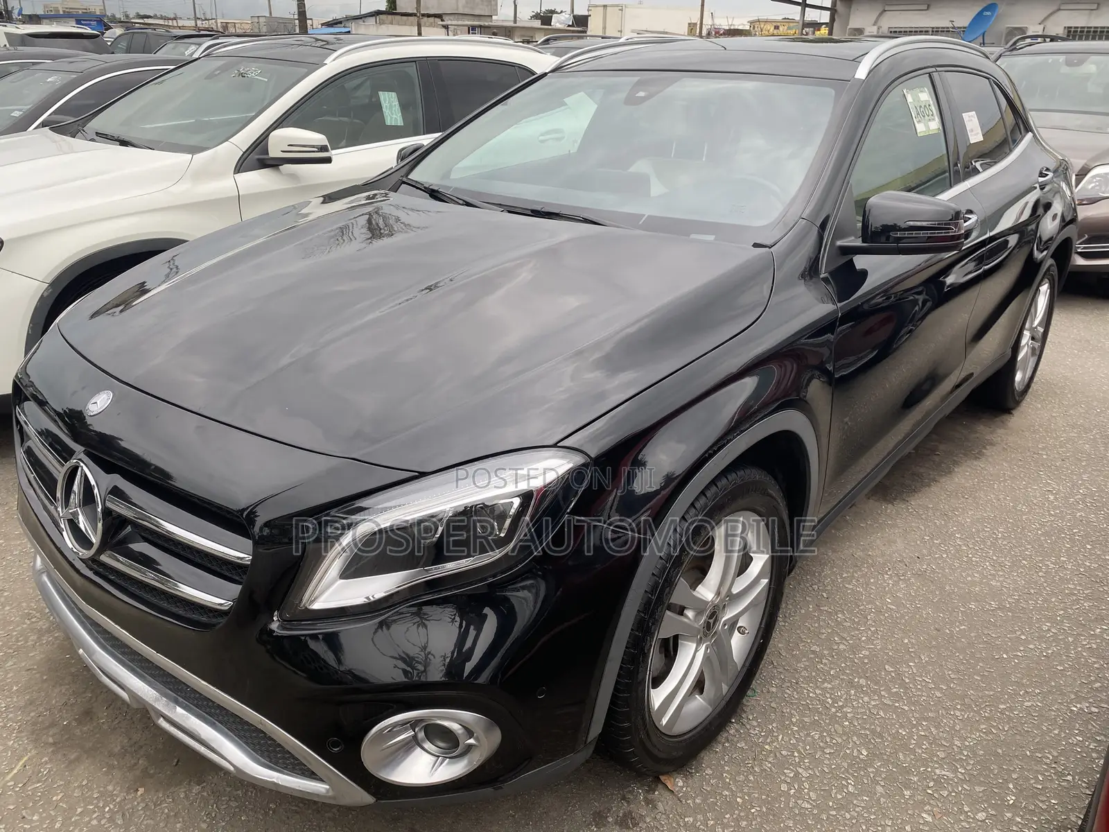 Mercedes-Benz GLA-Class 2017 Black