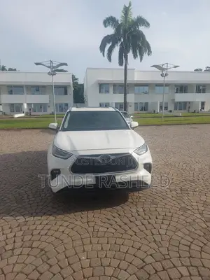 Toyota Highlander Limited FWD 2020 White