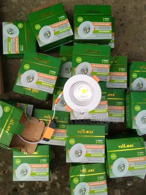 7-Watt 3-Colour Pop Light
