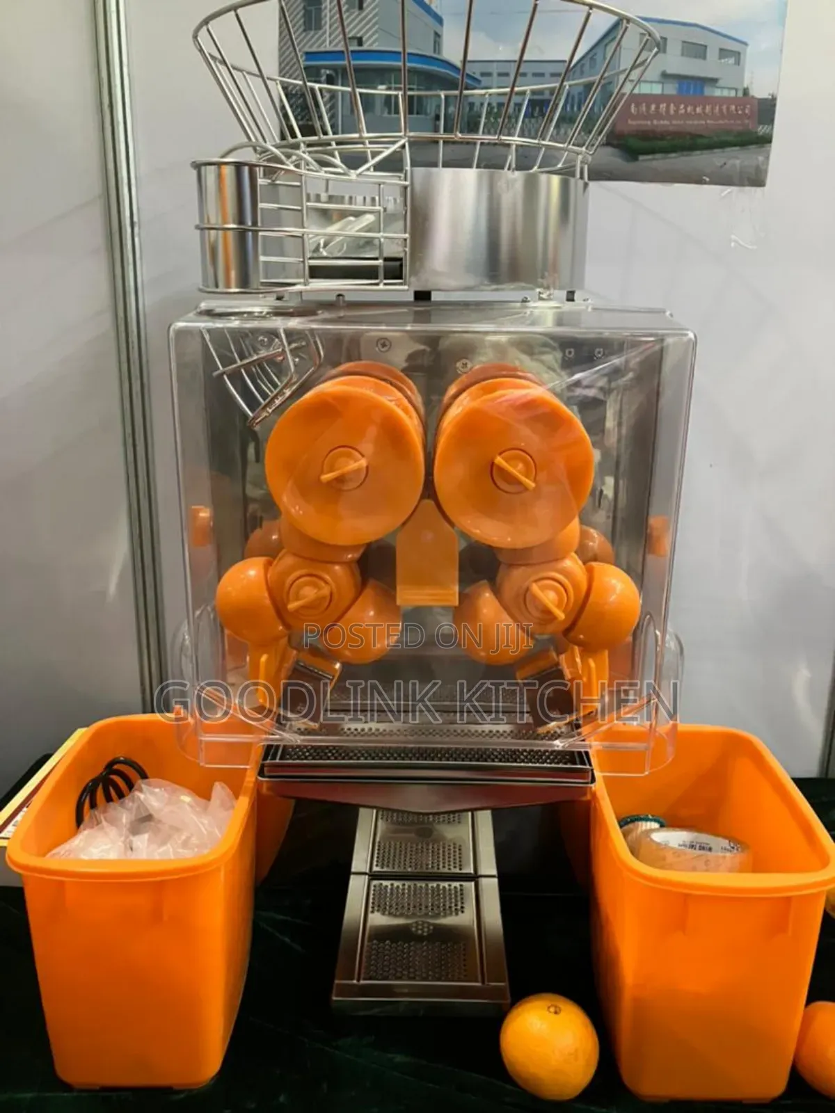 Automatic Orange Juice Extractor