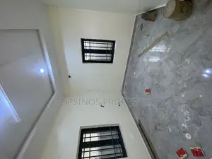 2bdrm Block of Flats in Dawaki for rent