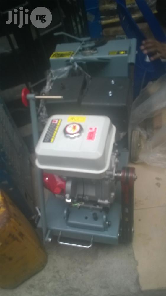 Road Couttering Machine