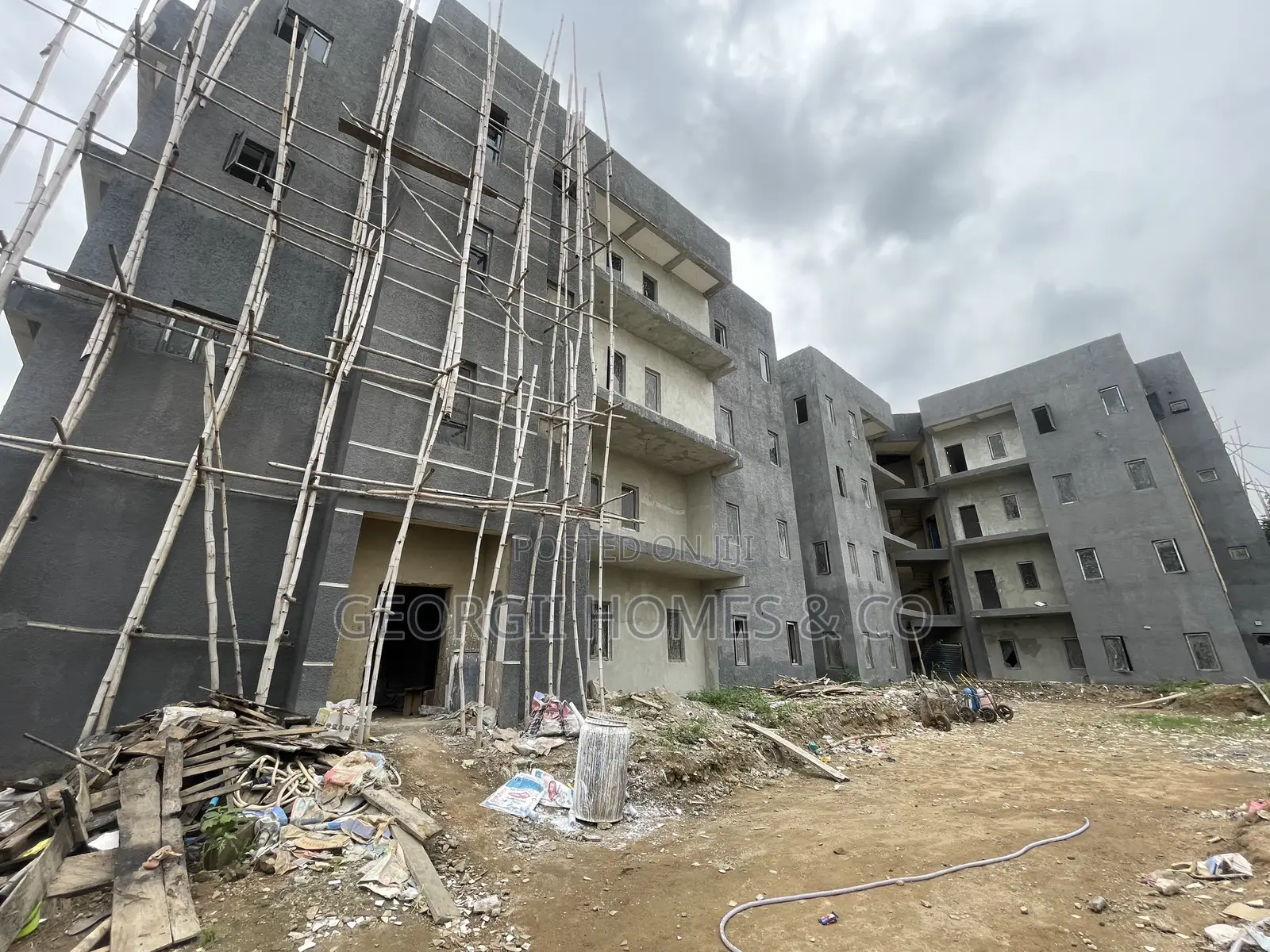 3bdrm Apartment in Mabushi for sale