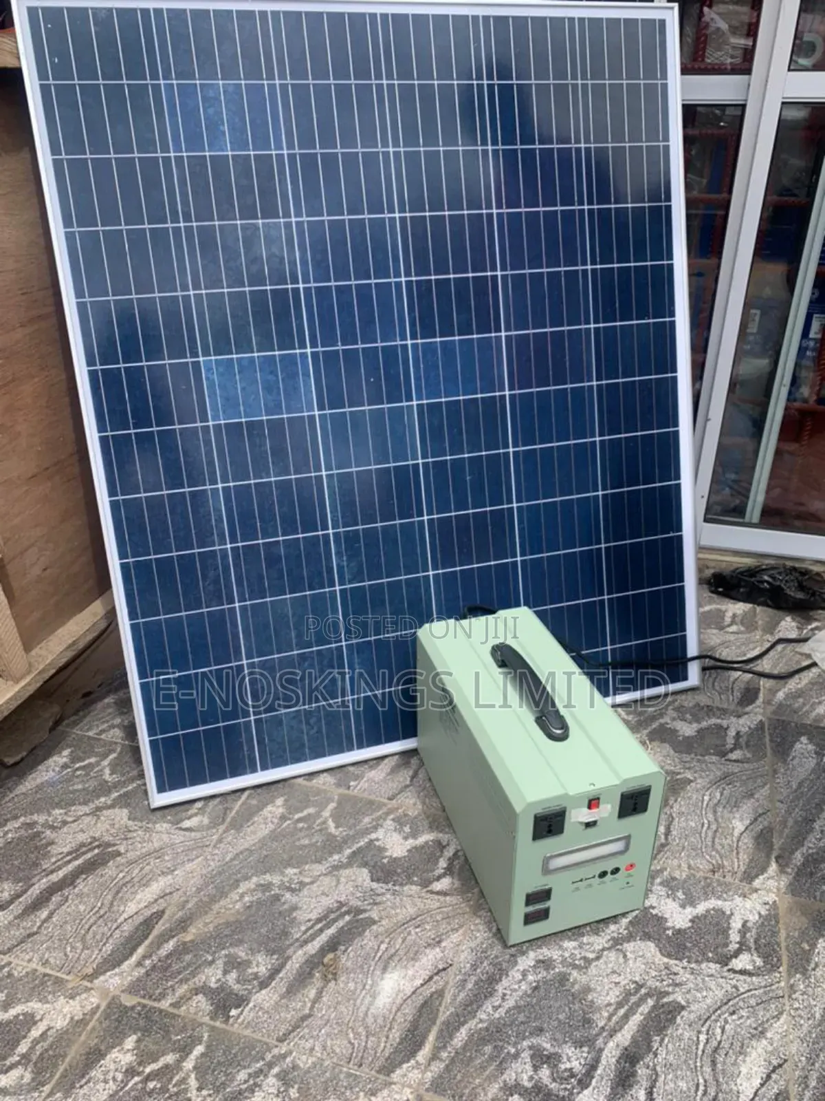 1000watts Solar Generator Pure Sound Wave