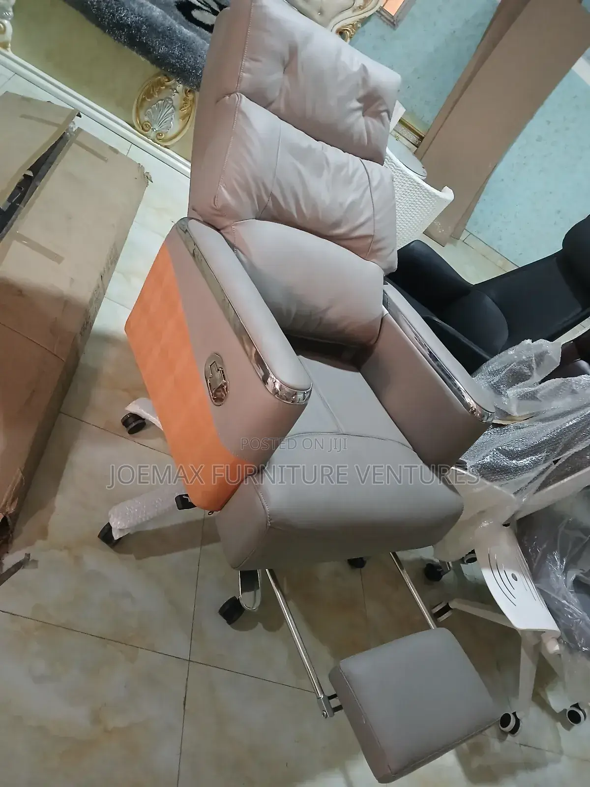 Executive Office Chair With Footrest.