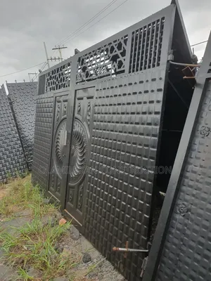 Bi Part Swing Gates in 12feet and 14feet