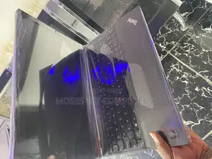 New Laptop Lenovo 8GB Intel Core I5 SSHD (Hybrid) 320GB