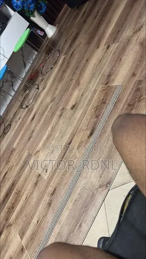 Quality SPC Vinyl Flooring in Different Colors