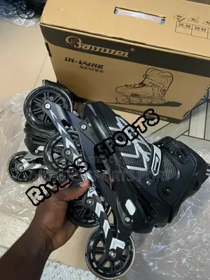 Brand New Mammygol 100mm Adjustable Roller Skates Shoe