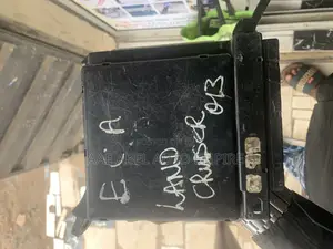 Inner Fuse Box for Landcruser
