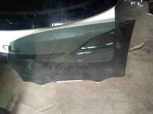 Lexus RX 350 2013 Model Door Glass Back Left Side