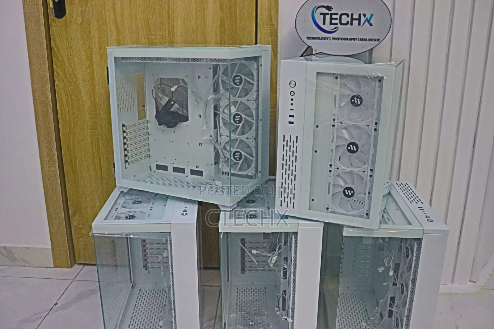 Gaming Computer Case With 6 RGB Fans White
