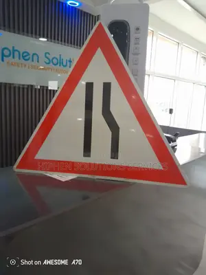 Road Narrows Traffic Sign