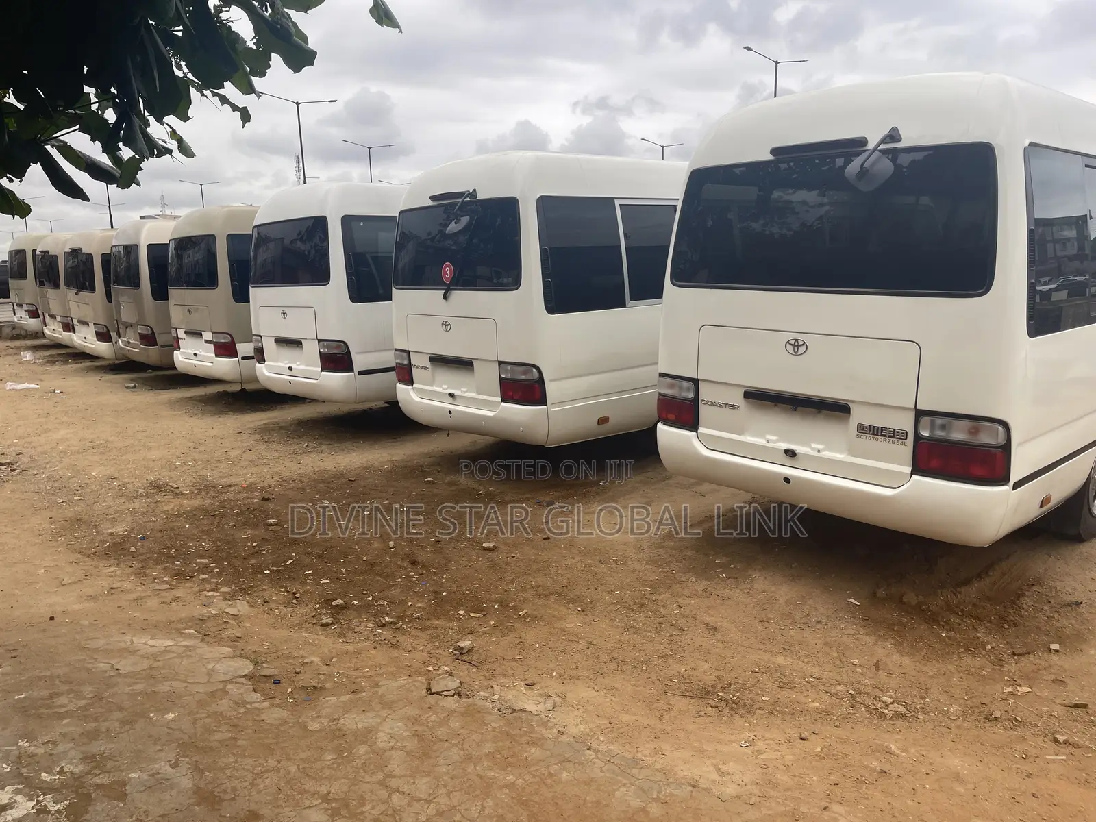 Toyota Coaster 2014 Gold