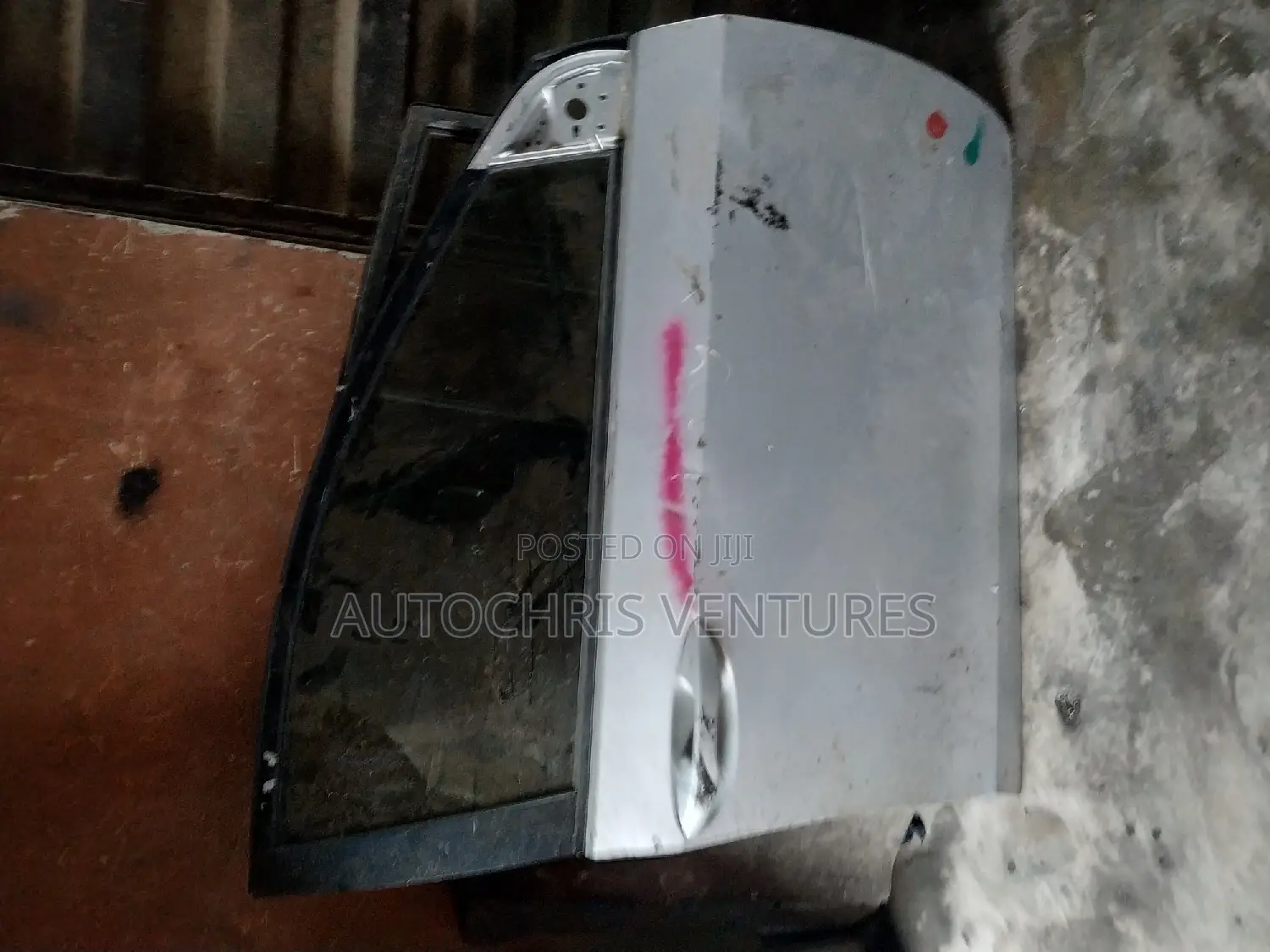 Door Corolla 2014
