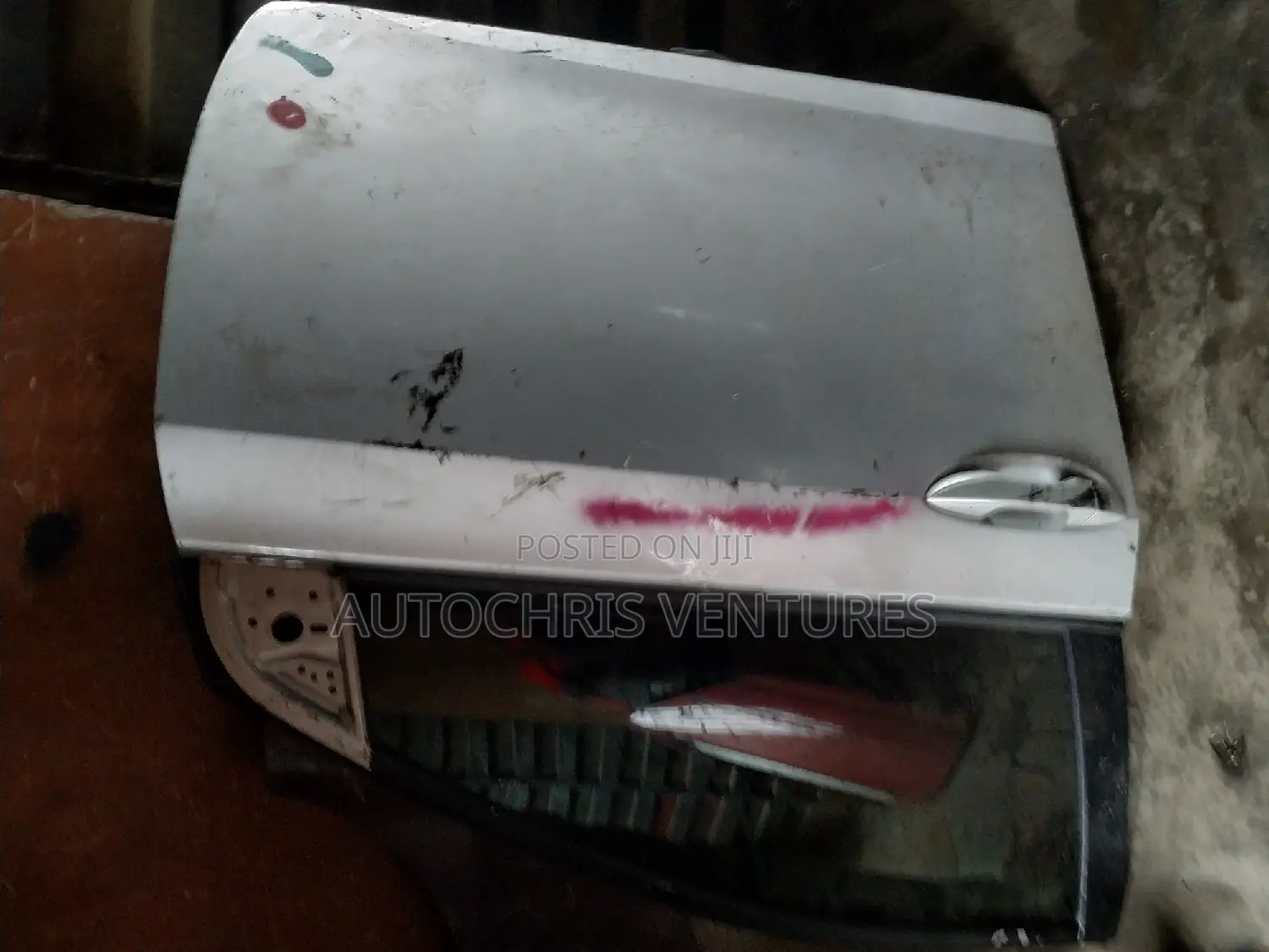 Door Corolla 2014