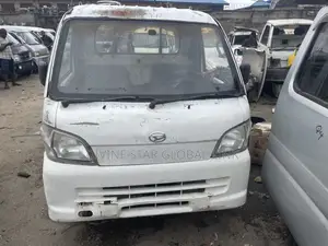 Suzuki Mine Pick Up 2000 White