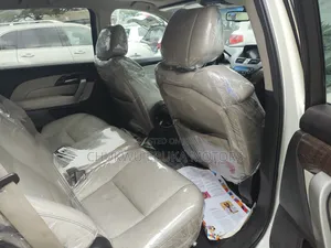 Acura MDX Advance Package SUV AWD (3.7L 6cyl 6A) 2010 White