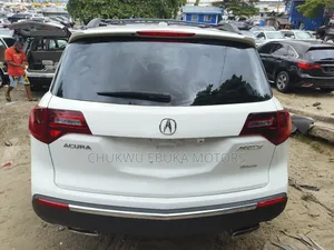 Acura MDX Advance Package SUV AWD (3.7L 6cyl 6A) 2010 White