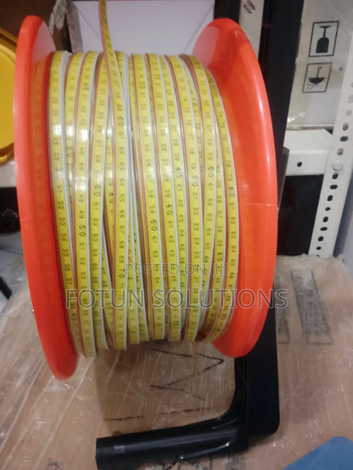 Water Level Mitre 100m