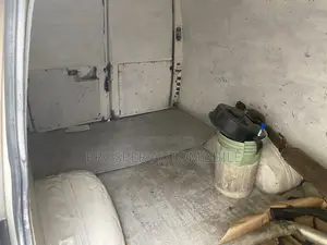 Ford Transit 2004 White