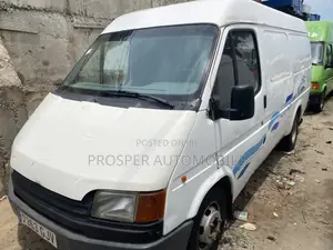 Ford Transit 2005 White