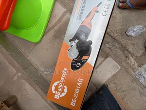 Angle Grinding Machine Be and Decker