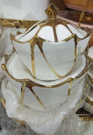 3 PCS Dinner Set Food Containers (White and Gold)